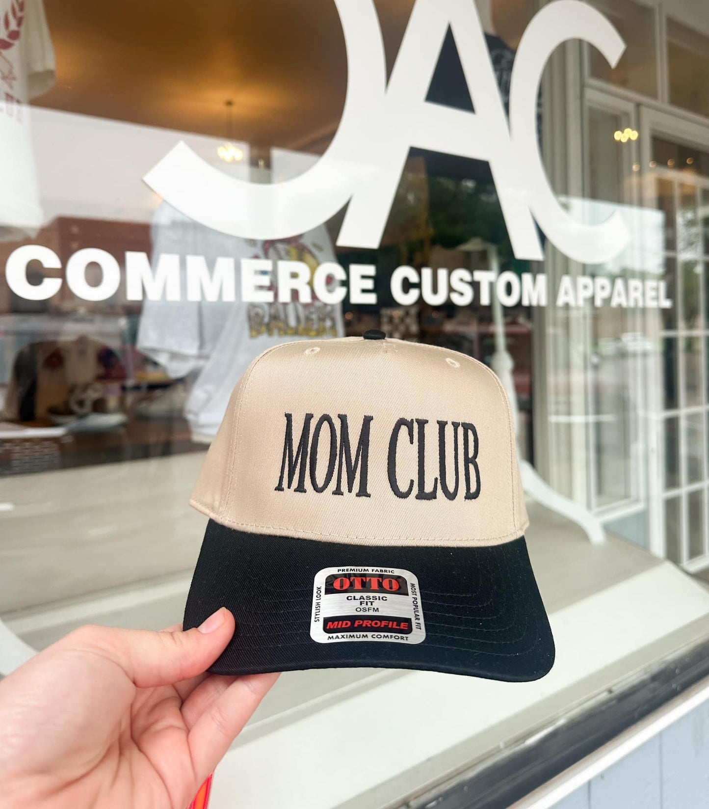 MOM CLUB TRUCKER